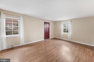 4763 1st St N in Arlington, VA - Building Photo