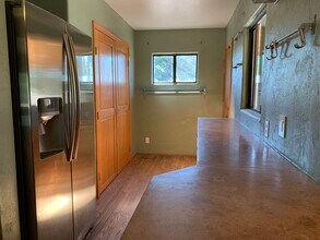 809 Dakota St SE in Albuquerque, NM - Building Photo - Building Photo