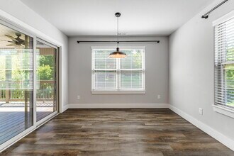962 Glass St in Cave Springs, AR - Building Photo - Building Photo