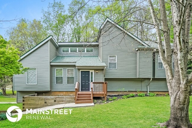 property at 701 Jamestown Pl