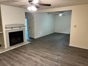 1501 Twin Lakes Cir in Tallahassee, FL - Building Photo - Building Photo