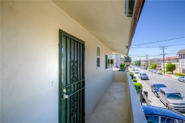 13508 Doty Ave in Hawthorne, CA - Foto de edificio - Building Photo