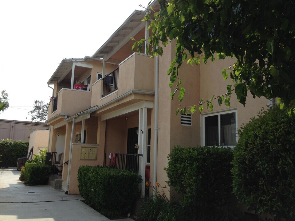 5551 Kinston Ave in Culver City, CA - Building Photo