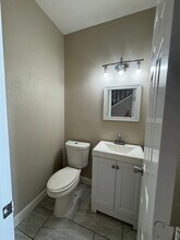 201 Pebble Springs Ln in Cleveland, TX - Building Photo - Building Photo