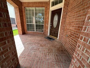 16207 Waiting Spring Cir in Houston, TX - Building Photo - Building Photo