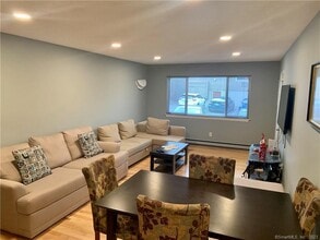 3004 Madison Ave in Bridgeport, CT - Building Photo - Building Photo