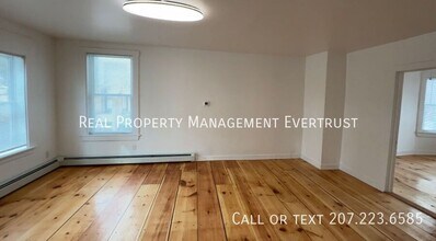 56 ME-133 in Winthrop, ME - Building Photo - Building Photo