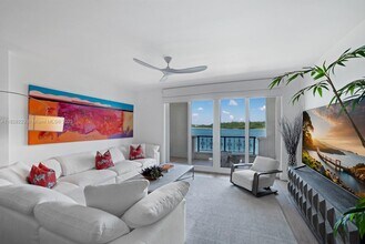 2424 Fisher Island Dr in Miami Beach, FL - Building Photo - Building Photo