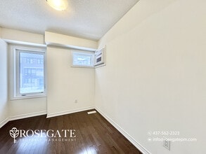 534 Danks Ridge Dr in Ajax, ON - Building Photo - Building Photo