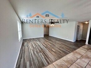 341 Jasmine Dr in Madison, AL - Building Photo - Building Photo