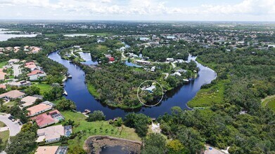 6737 Lincoln Rd in Bradenton, FL - Building Photo - Building Photo