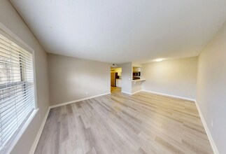 2144 Dunsford Terrace in Jacksonville, FL - Building Photo - Building Photo