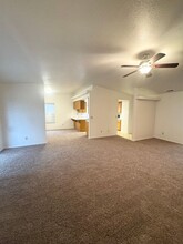 1734 Almaden Dr in Redding, CA - Building Photo - Building Photo