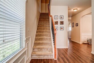 208 Hidden Creek Pt in Canton, GA - Foto de edificio - Building Photo