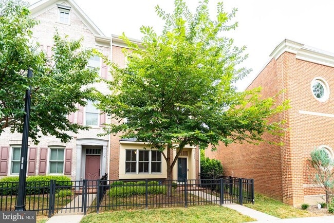 1333 Powhatan St in Alexandria, VA - Building Photo - Building Photo