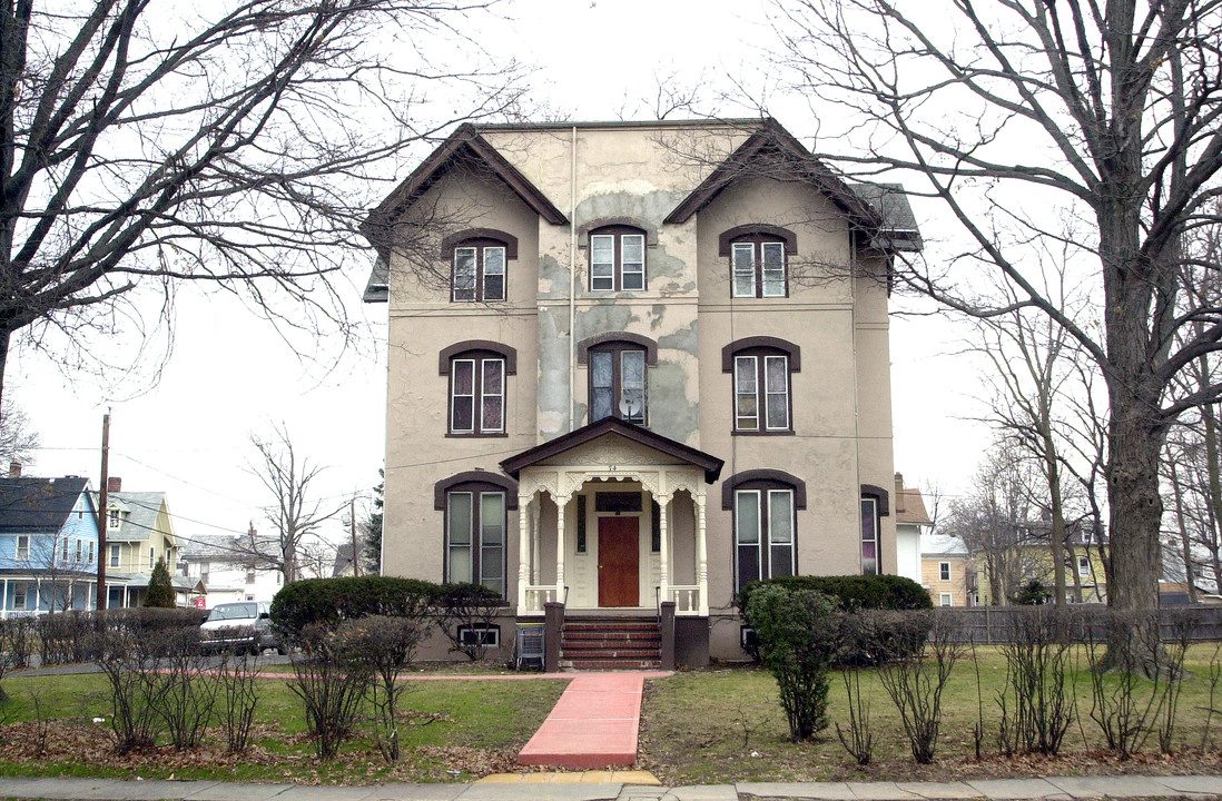 70 Washington Ave in Plainfield, NJ - Foto de edificio