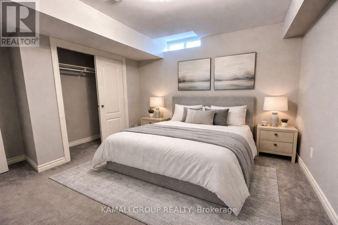 175 Estate Garden Dr in Richmond Hill, ON - Building Photo