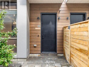 35 Dervock Crescent in Toronto, ON - Building Photo - Building Photo