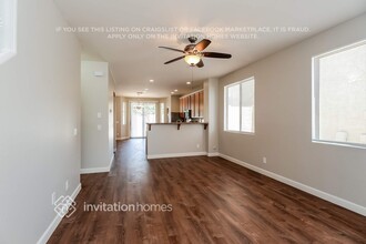 3881 S Dew Drop Ln in Gilbert, AZ - Building Photo - Building Photo