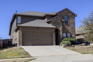 5157 Grayson Ridge Dr in Fort Worth, TX - Building Photo