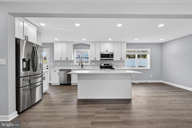 2403 Kingsway Rd in Fort Washington, MD - Building Photo - Building Photo