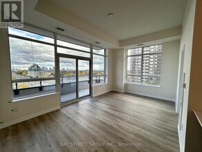 3270 Sheppard Ave E in Toronto, ON - Building Photo - Building Photo