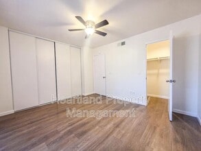 284 Roanoke Rd in El Cajon, CA - Building Photo - Building Photo