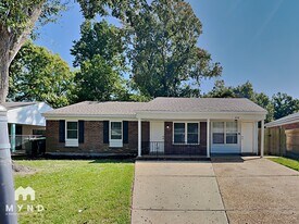 4734 Bradford Dr in Memphis, TN - Building Photo