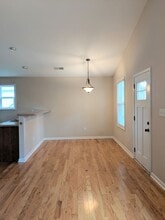 64 Marietta St in Asheville, NC - Building Photo - Building Photo