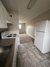 865 Hank Aaron Dr SE, Unit 201 in Atlanta, GA - Building Photo - Building Photo