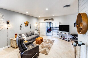 7199 Blanquilla Ct in Ft. Myers, FL - Building Photo