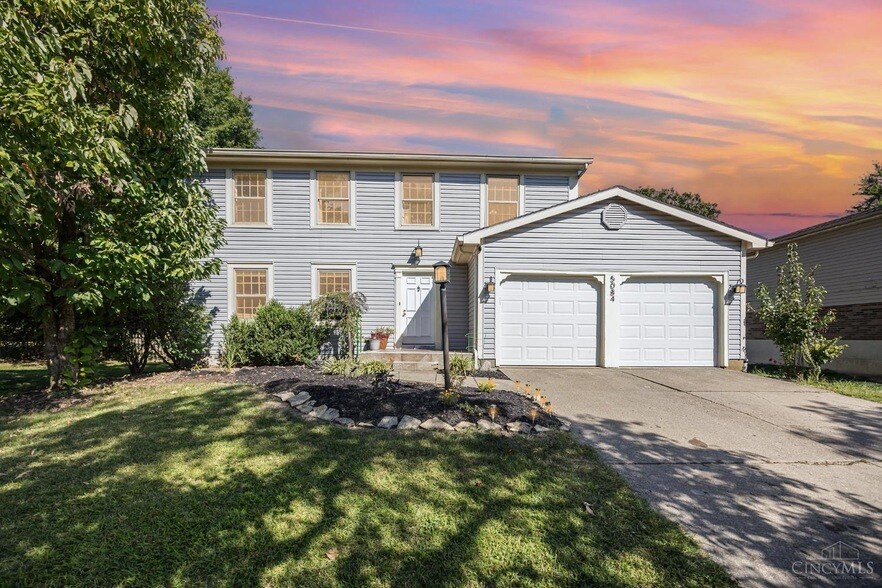 5084 Francisvalley Ct in Cincinnati, OH - Building Photo