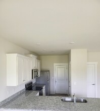 1031 Peaceful Fawn Dr in Elgin, SC - Building Photo - Building Photo