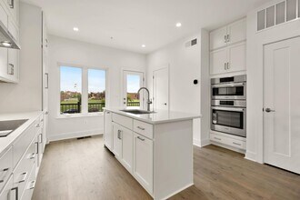 500 Indiana Ave NW in Washington, DC - Building Photo - Building Photo