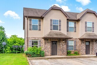 1772 Spring Water Drive in Clarksville, TN - Building Photo - Building Photo