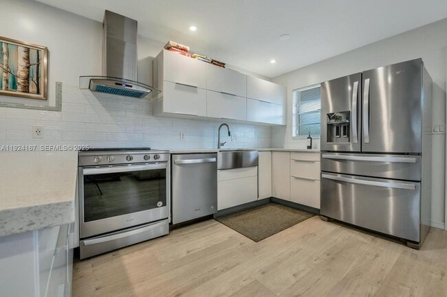 property at 417 N K St