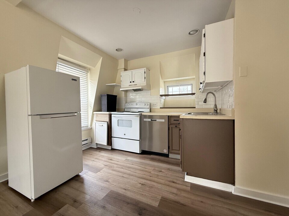 904 South St in Peekskill, NY - Building Photo