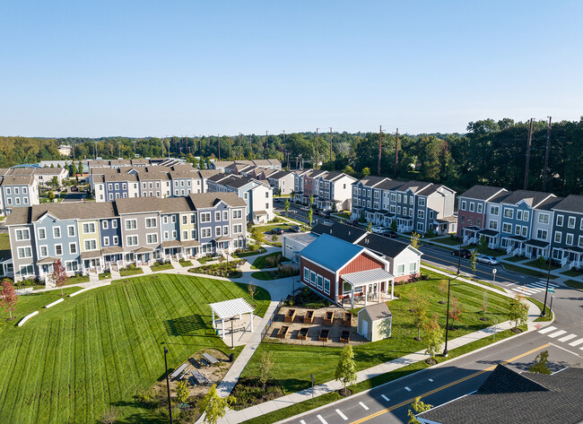 Village at Park River in Hartford, CT - Building Photo - Building Photo