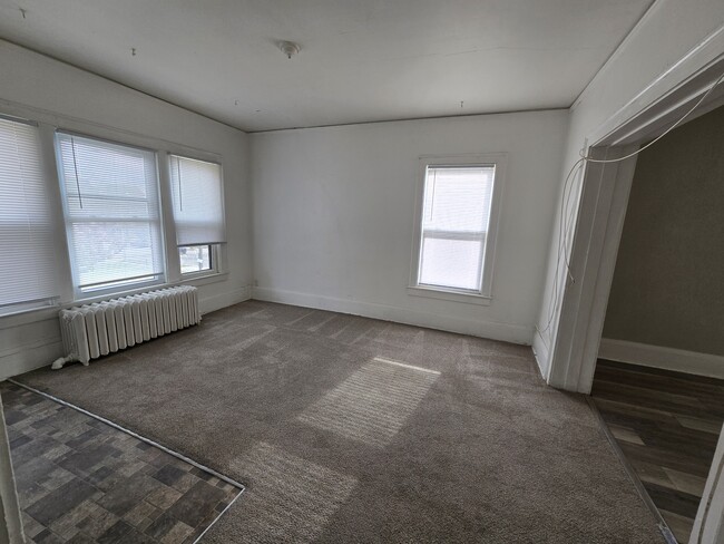 1335 S 21st St, Unit 1335 s. 21st street Upper