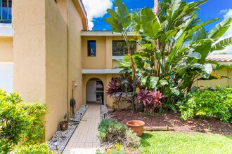 6166 Via Laguna Ln in Boca Raton, FL - Building Photo - Building Photo