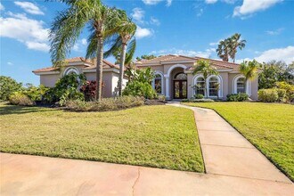 6186 9th Ave Cir NE in Bradenton, FL - Building Photo - Building Photo