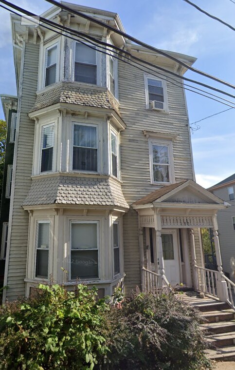 190 Highland St, Unit 2
