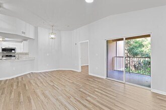 5095 Fairways Cir, Unit 5095 Fairways Circle in Vero Beach, FL - Building Photo - Building Photo