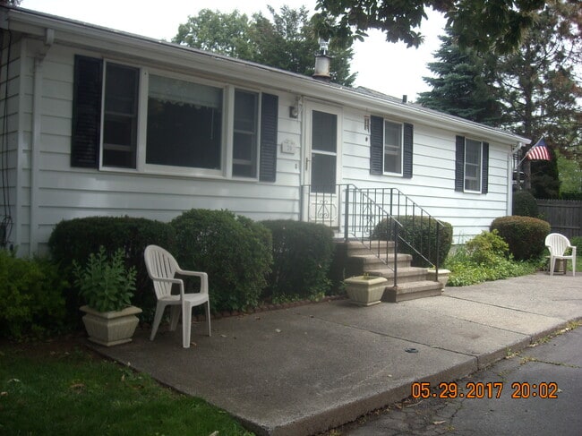 property at 20 Parker Pl