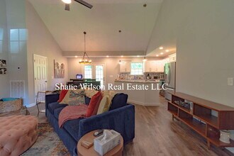 170 Creeks Cv in Dalton, GA - Building Photo - Building Photo