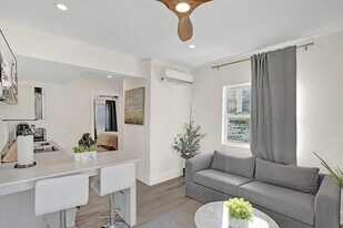 3020 Seville St, Unit SI ID1503968P in Fort Lauderdale, FL - Building Photo