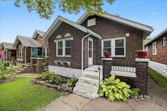 3910 Burgen Ave in St. Louis, MO - Building Photo - Building Photo