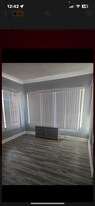 5309 W Jackson Blvd, Unit 1st floor in Chicago, IL - Building Photo