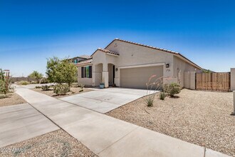 17729 W Monte Lindo Ln in Surprise, AZ - Building Photo - Building Photo