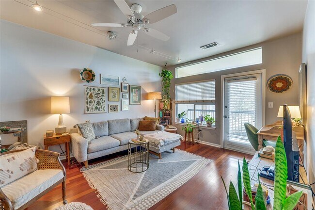 property at 2209 Hancock Dr